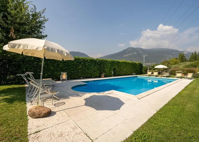 Macchia Rossa Caprino Veronese